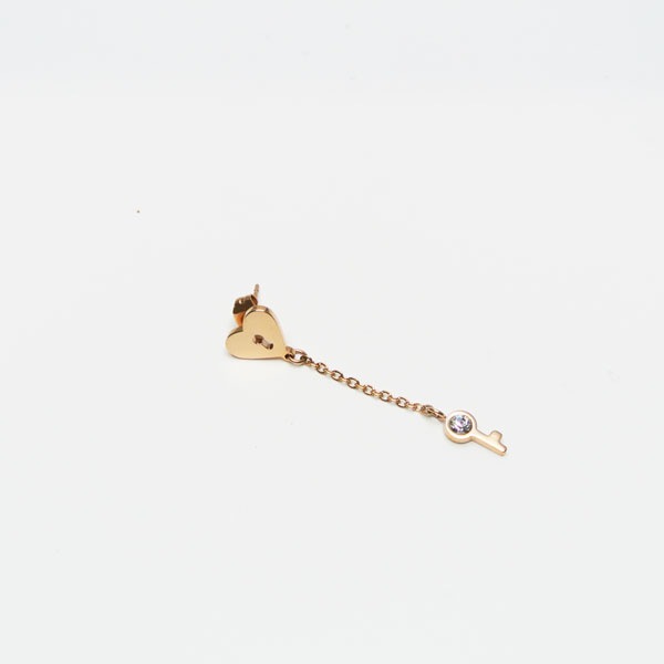 Asymmetry heart pierce