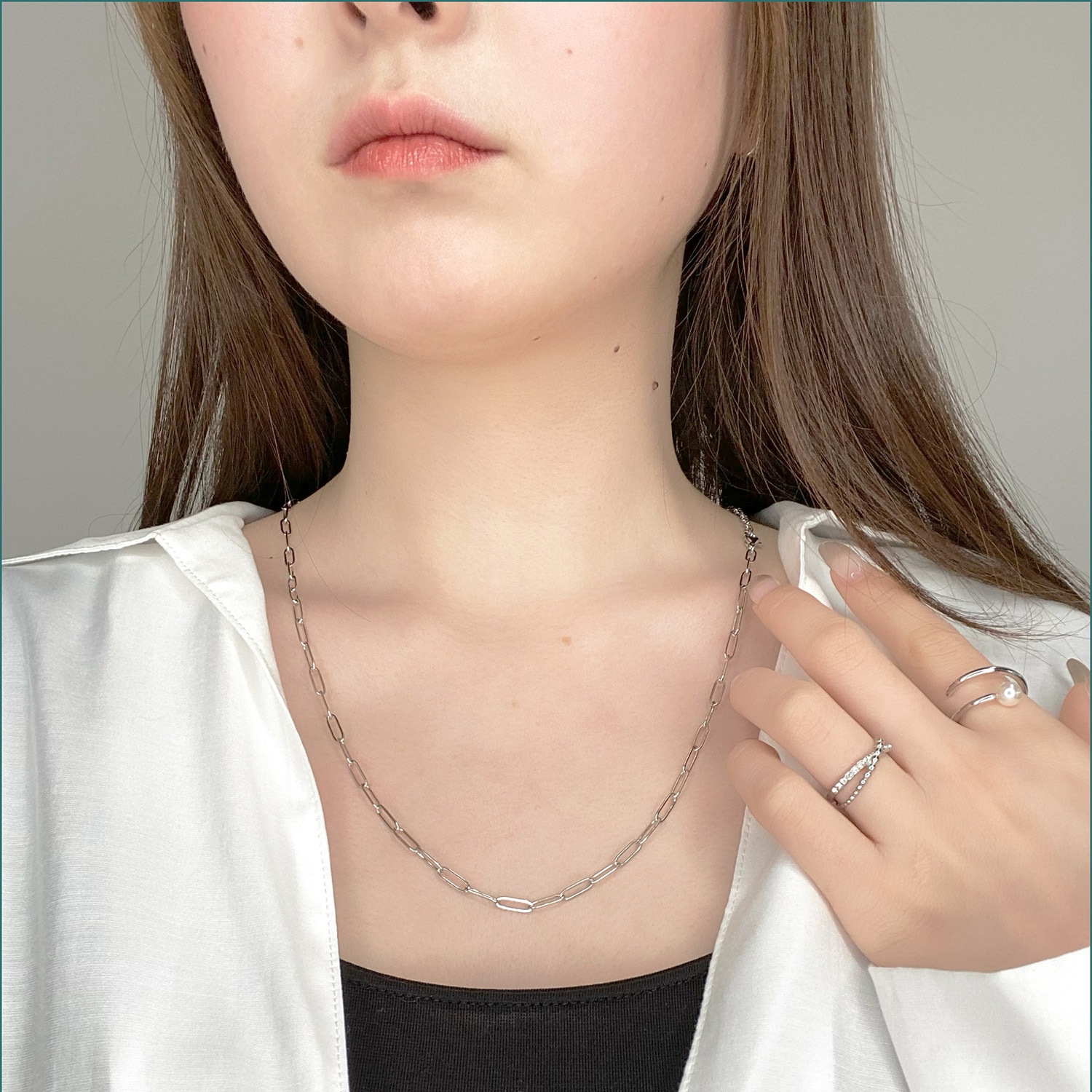 Long square chain necklace