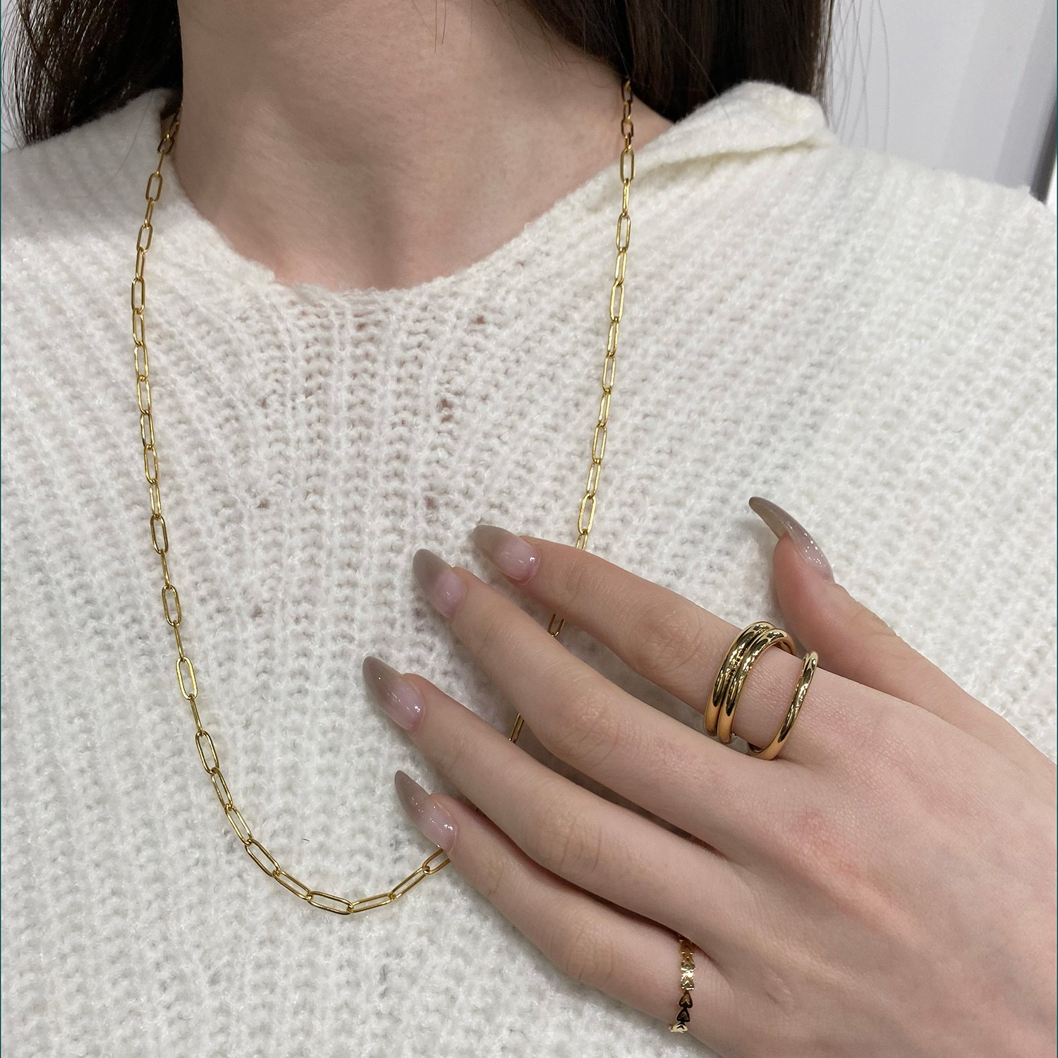 Long square chain necklace