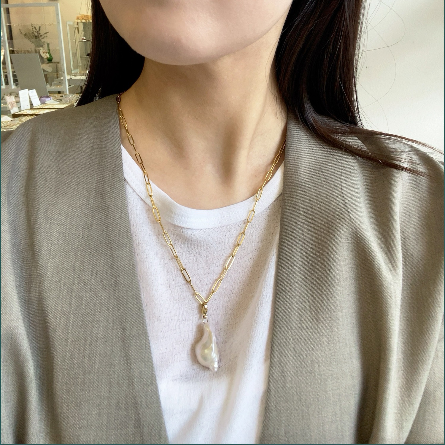 Long square chain necklace