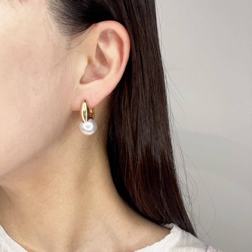 catchless hanging pearl pierce