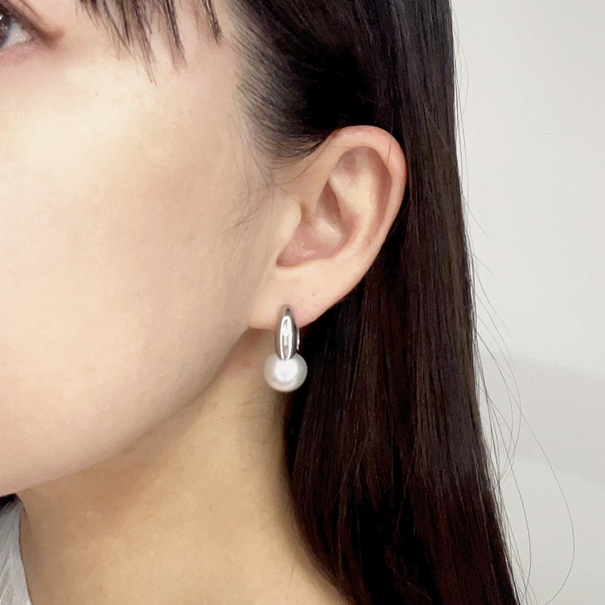catchless hanging pearl pierce