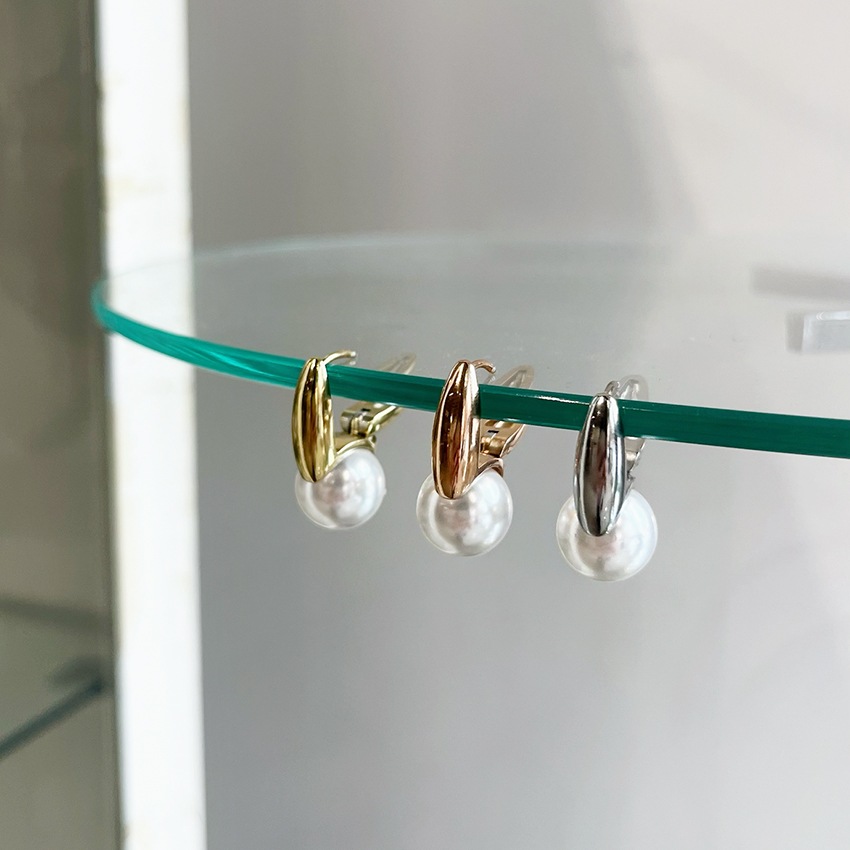 catchless hanging pearl pierce