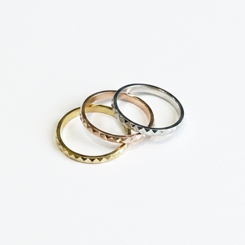 studs pure ring