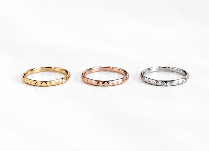 studs pure ring