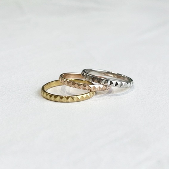 studs pure ring