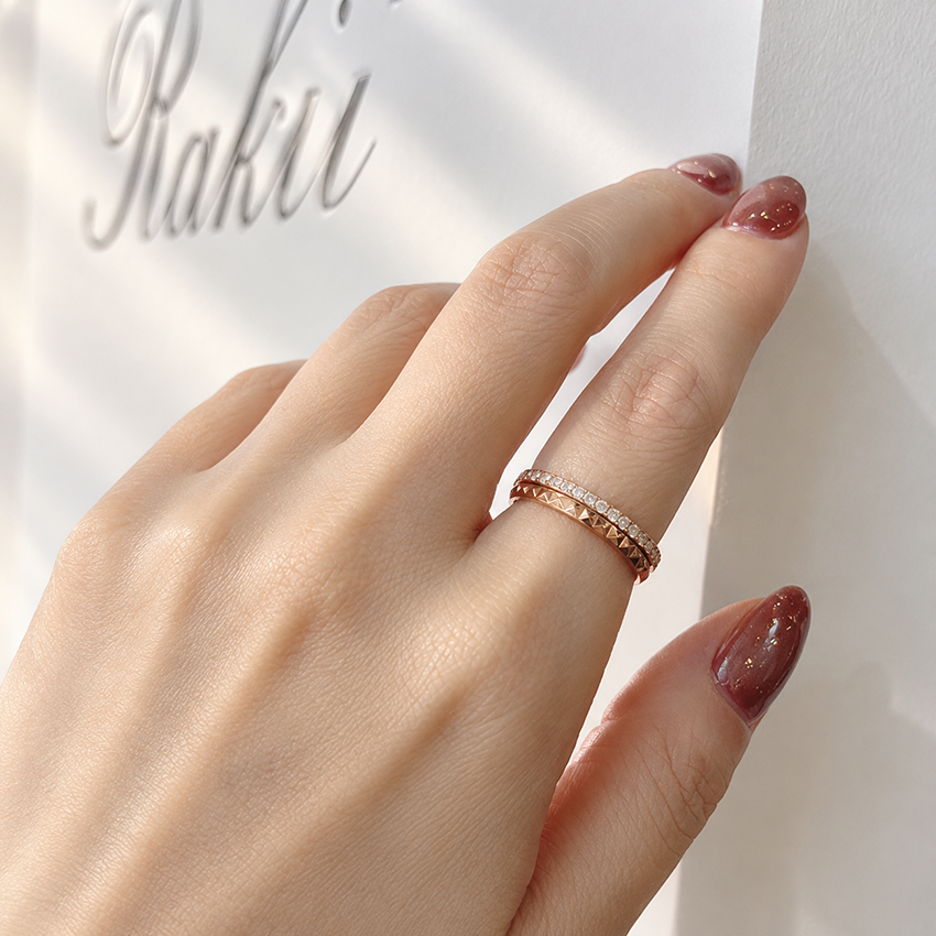 studs pure ring