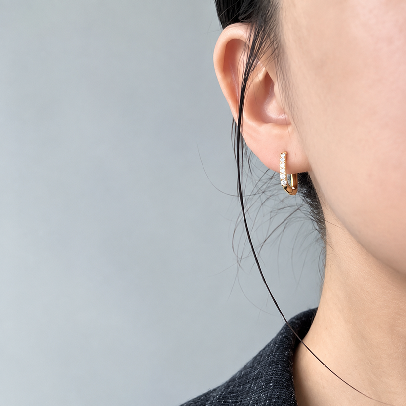 stone square hoop pierce