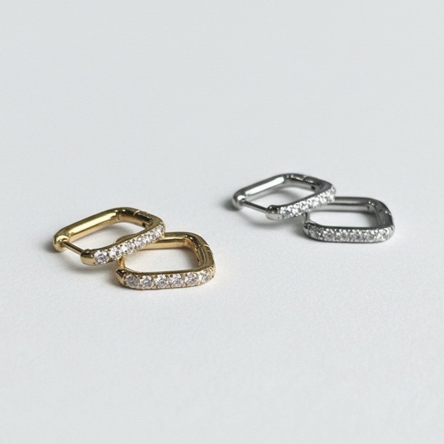 stone square hoop pierce