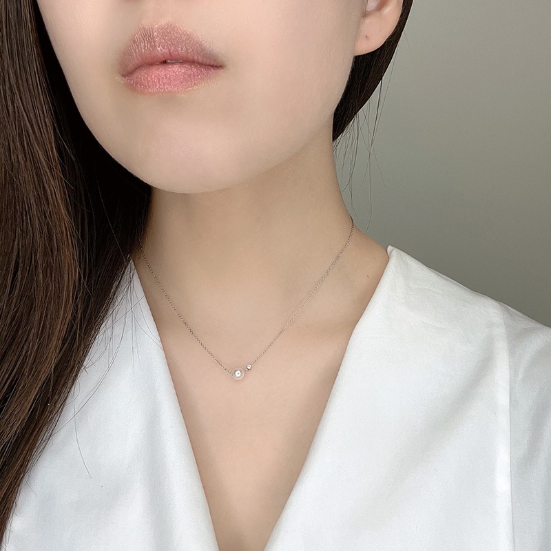 One by one chain necklace
