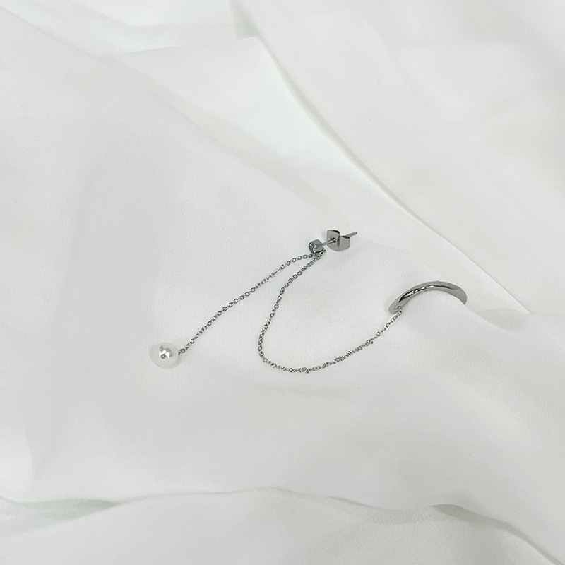 one by one chain earcuff pierce