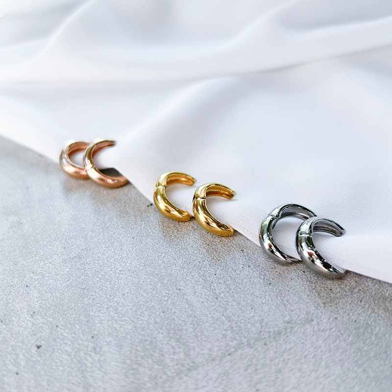 ST hoop pierce