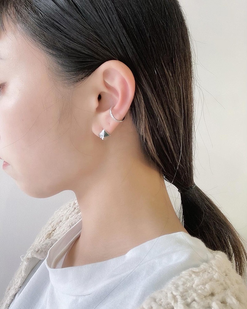 sw simple earcuff