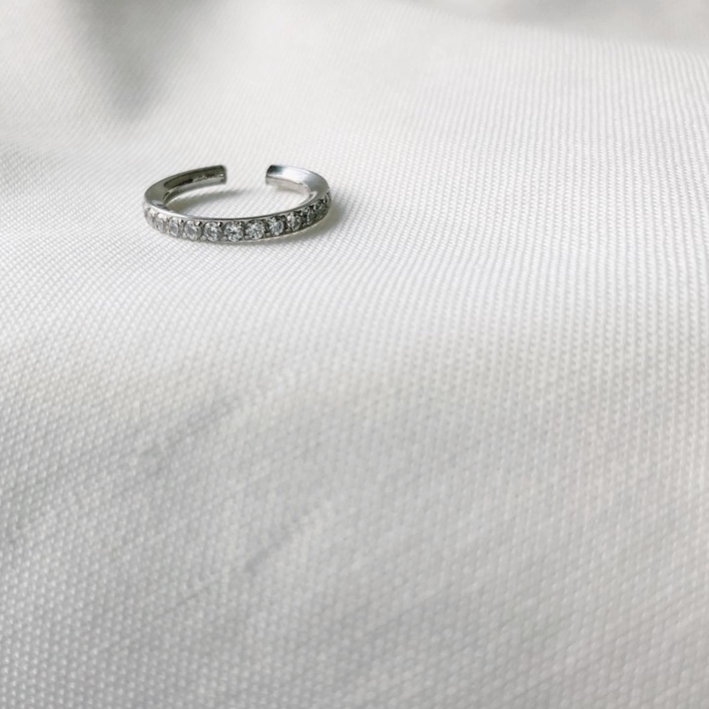 sw simple earcuff