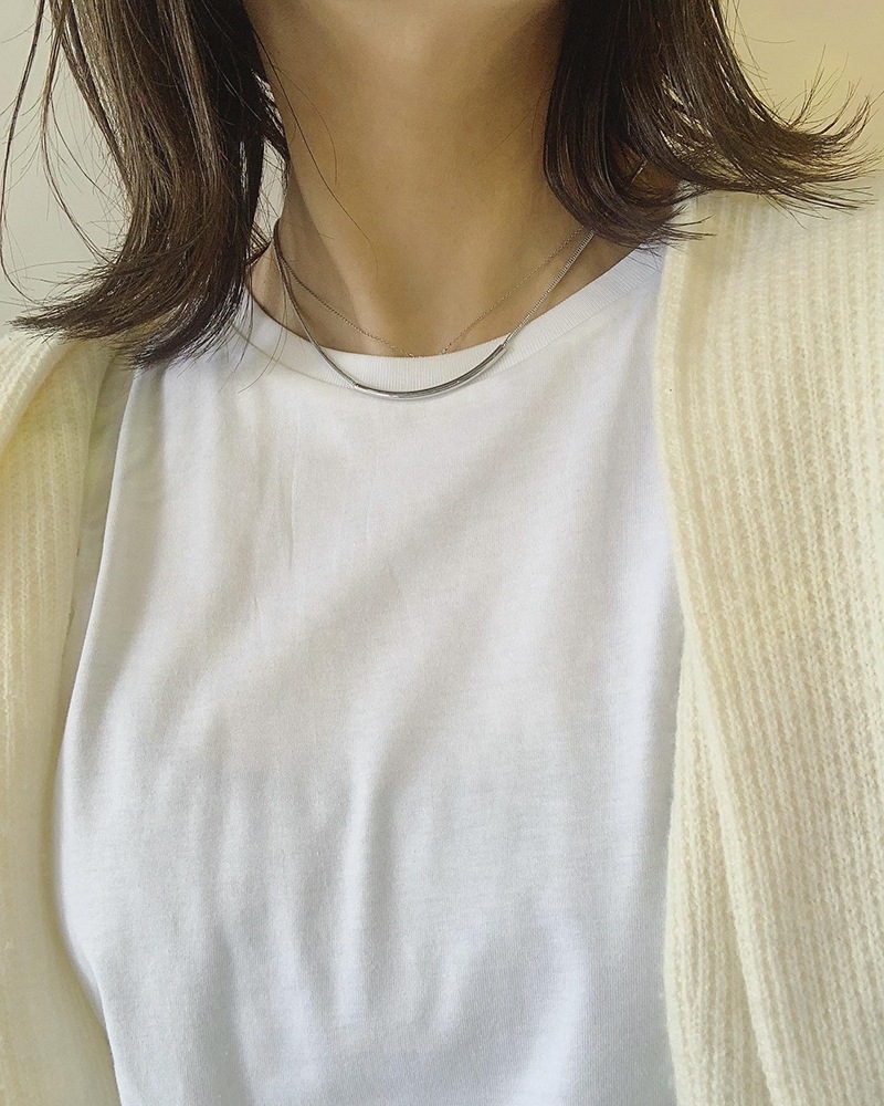 Long free necklace