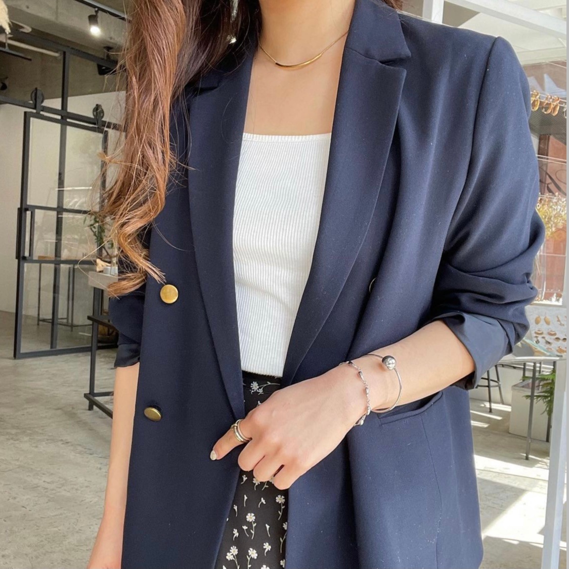 Long free necklace
