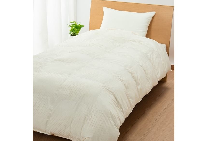 【ふとん】合繊掛け布団〈西川〉