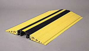 �W�F�t�R�� SFP-5870 �}���`�g���v���e�N�^�[ JEFCOM
