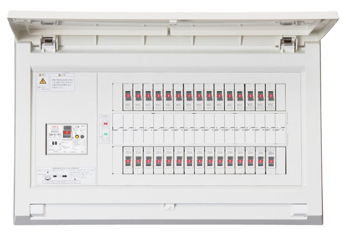 �e���p�[���H�� MAG35172IA3 �I�[���d���Ή��Z��� ���t ���~�b�^�[�X�y�[�X���� 50A 17+2