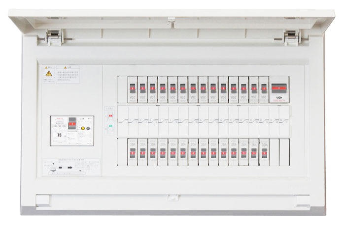 �e���p�[���H�� MAG36162IA4 �I�[���d���Ή��Z��� ���t ���~�b�^�[�X�y�[�X���� 60A 16+2