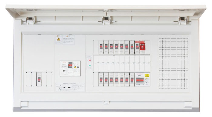 �e���p�[���H�� MAG310261IT2B2NP ���d�V�X�e���Ή��Z��� ���t 100A 26