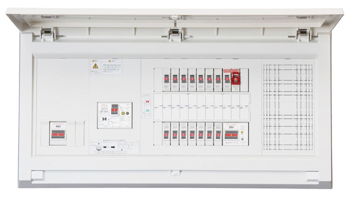 �e���p�[���H�� MAG310301IT2B4NP ���d�V�X�e���Ή��Z��� ���t 100A 30