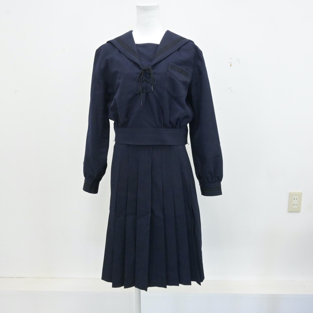 【中古】兵庫県 神戸山手女子高等学校 女子制服 3点(セーラー服・ニット・スカート)sf013234 メイン画像