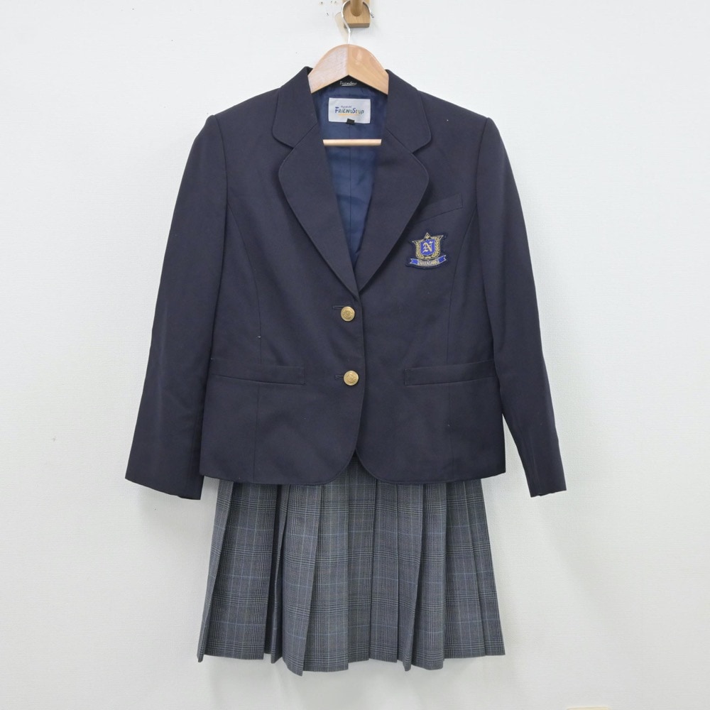 【中古】東京都 中川中学校 女子制服 3点(ブレザー・スカート)sf013442 メイン画像