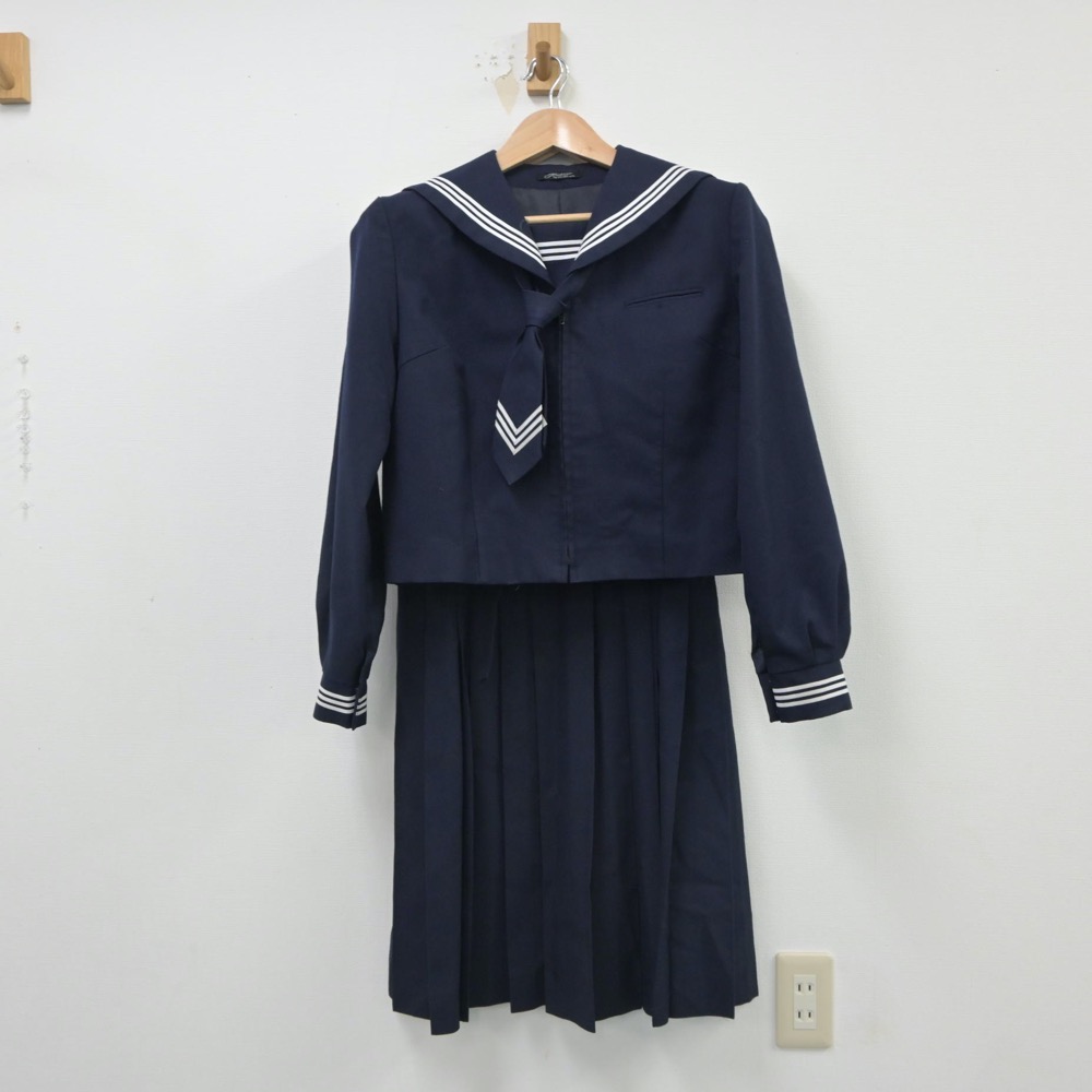【中古】東京都 糀谷中学校 女子制服 3点(セーラー服・ジャンパースカート)sf016317 メイン画像