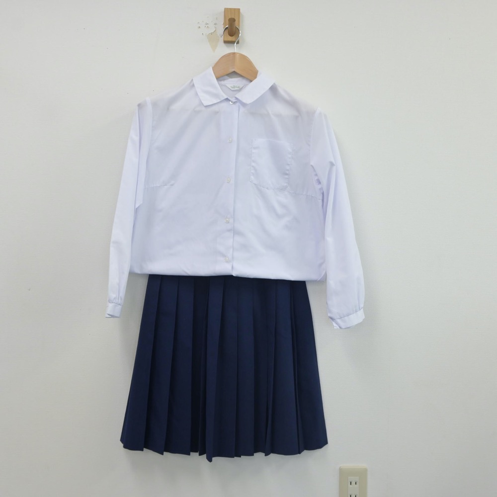 【中古】千葉県 八街南中学校 女子制服 2点(シャツ・スカート)sf016328 メイン画像