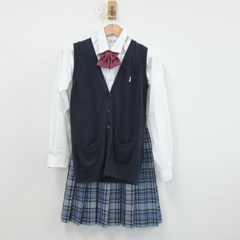 【中古】東京都 昭和高等学校 女子制服 4点(シャツ・ニットベスト・スカート)sf016334 メイン画像