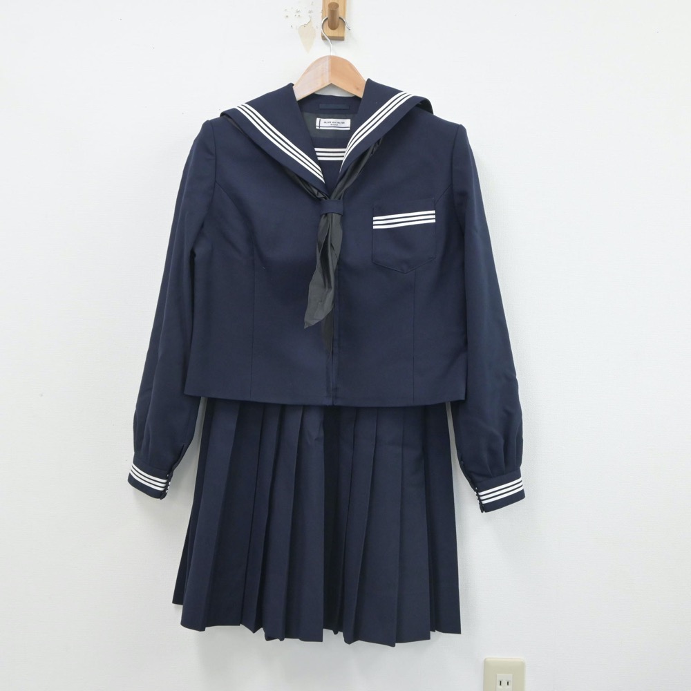 【中古】新潟県 弥彦中学校 女子制服 3点(セーラー服・スカート)sf016337 メイン画像