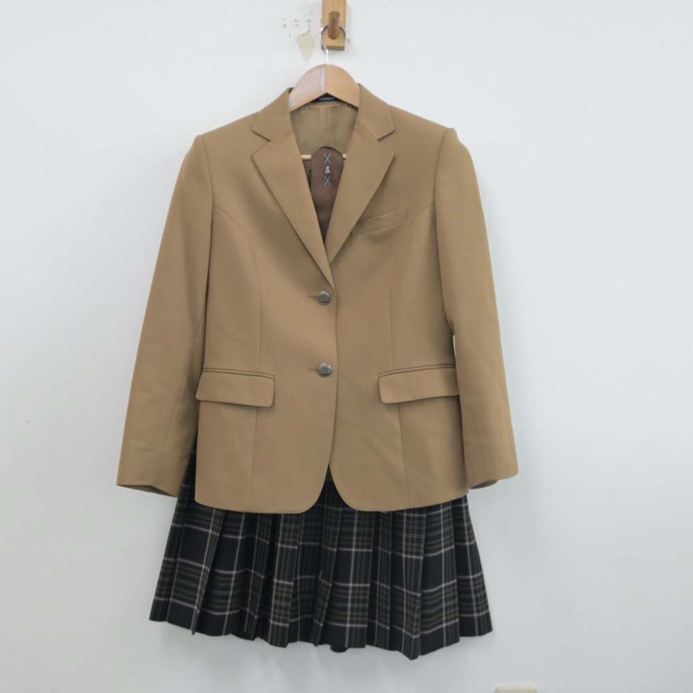 【中古】宮崎県 日向学院中学校高等学校 女子制服 4点(ブレザー・ニット・スカート)sf016352 メイン画像