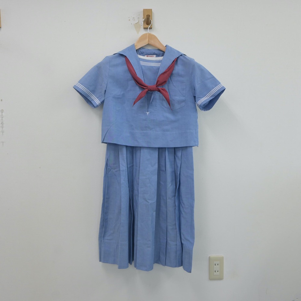 【中古】熊本県 ルーテル学院高等学校 女子制服 3点(シャツ・ジャンパースカート)sf022031 メイン画像