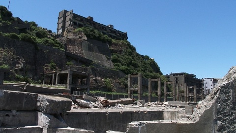 廃墟の休日[Blu-ray] | DVD,バラエティ番組 | よしもとネット