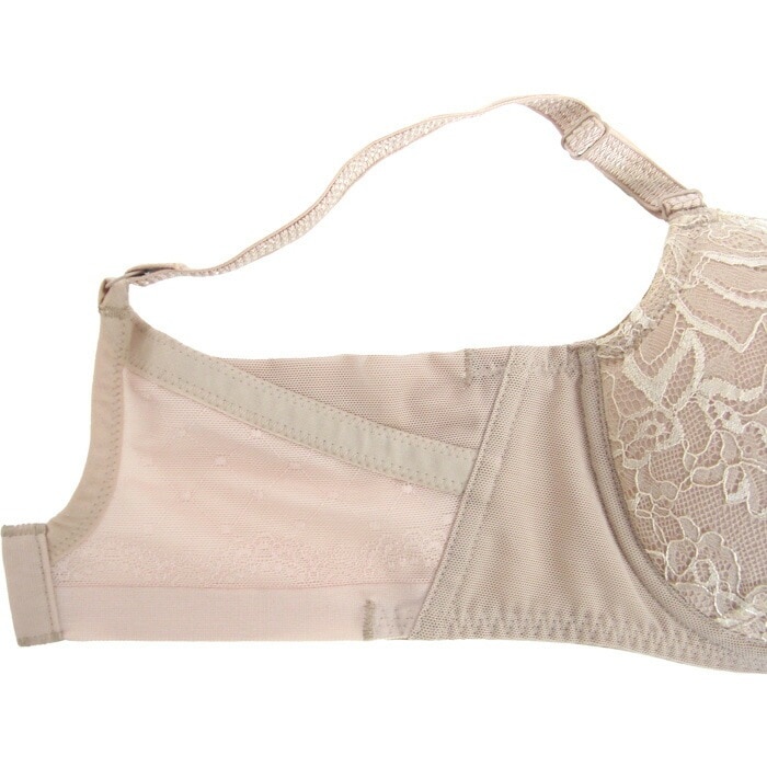 美品✳︎PRIDE/プライド/ビッグカラーベスト/中綿入り/個性的/ブラック/40 coldbreaker(コールドブレーカー) ゼブラ柄ベスト ホワイト