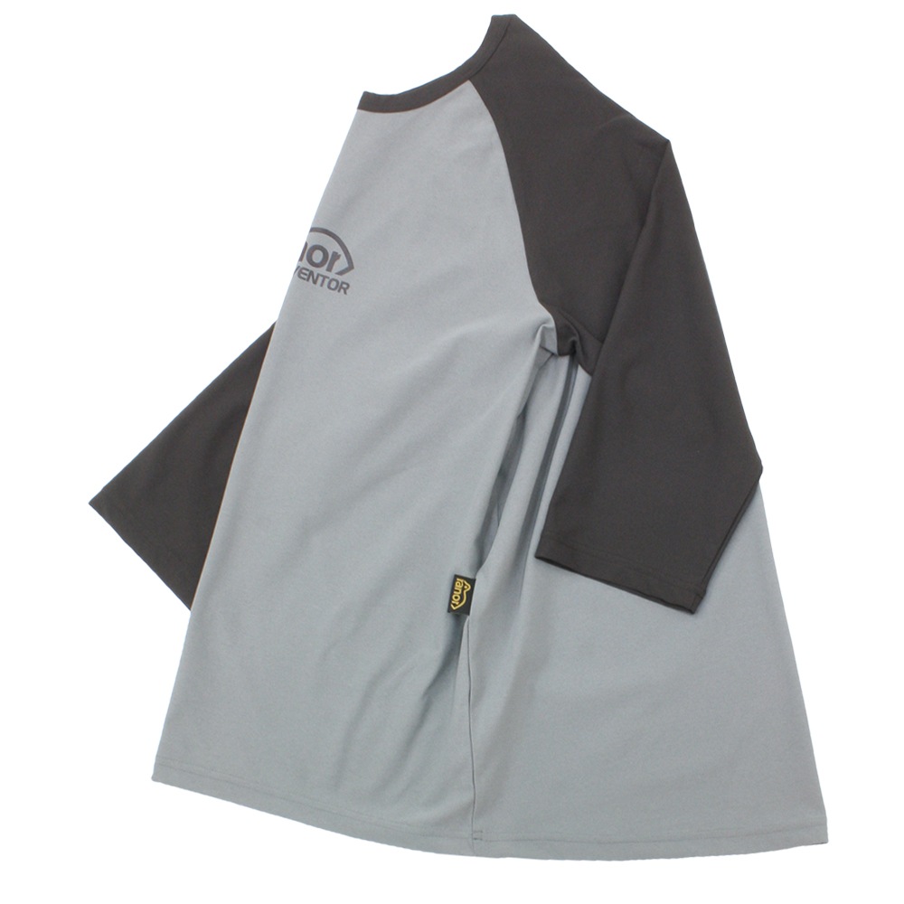 RAGLAN SLEEVE 3/4 T-SHIRT