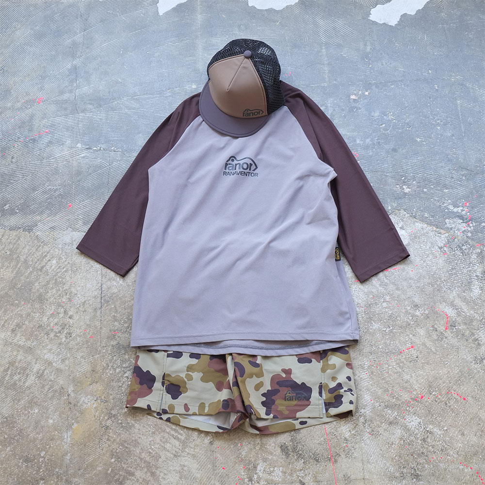 RAGLAN SLEEVE 3/4 T-SHIRT