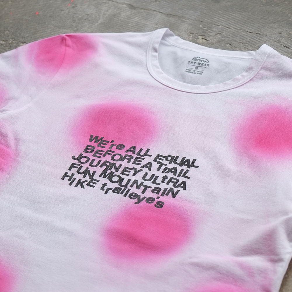 HAND SPRAY DOT PRINT T-SHIRT
