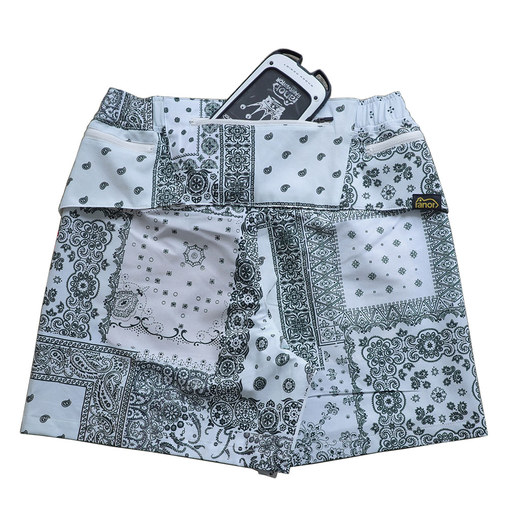 BANDANA MIDDLE SHORTS��restock��