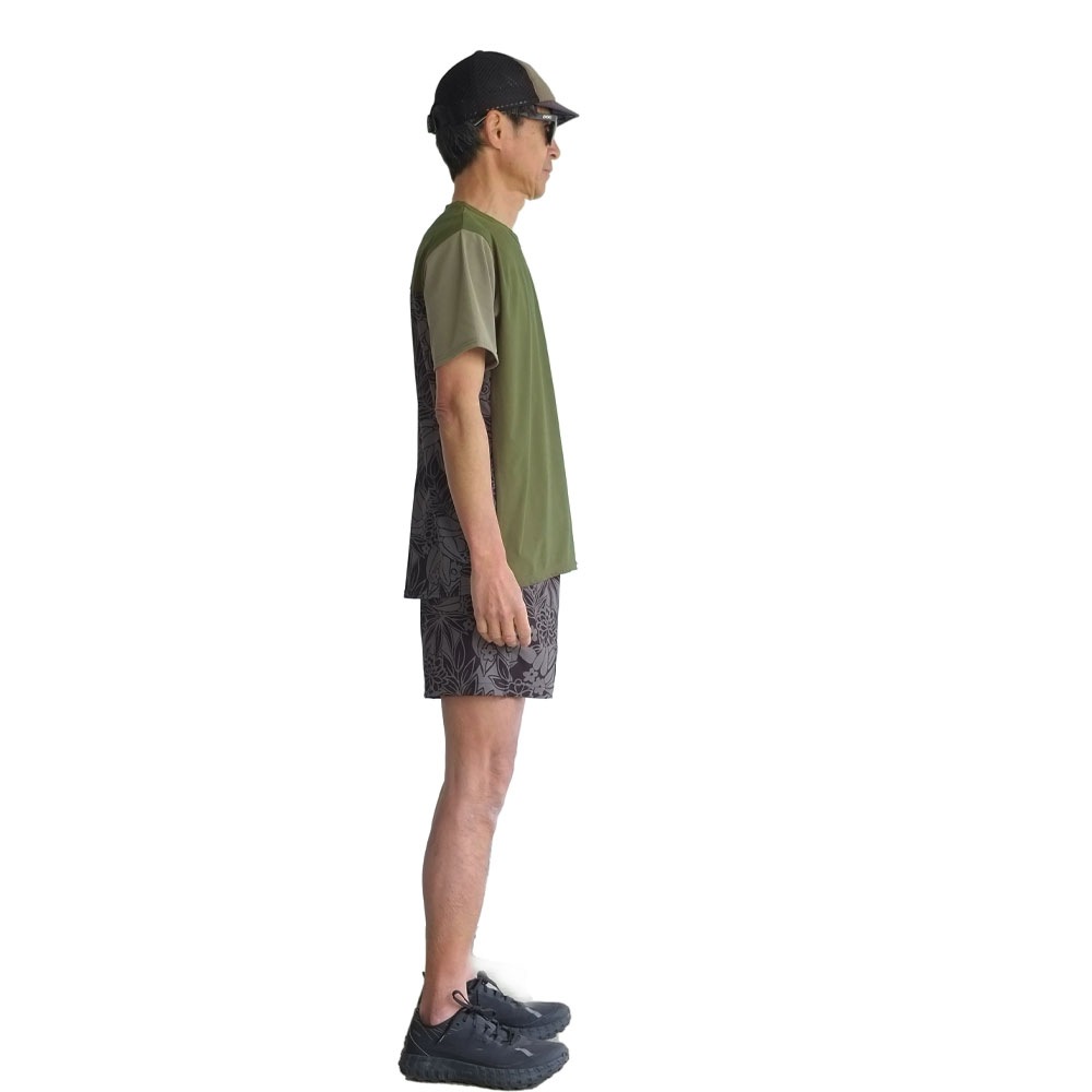 LEAF T-SHIRT