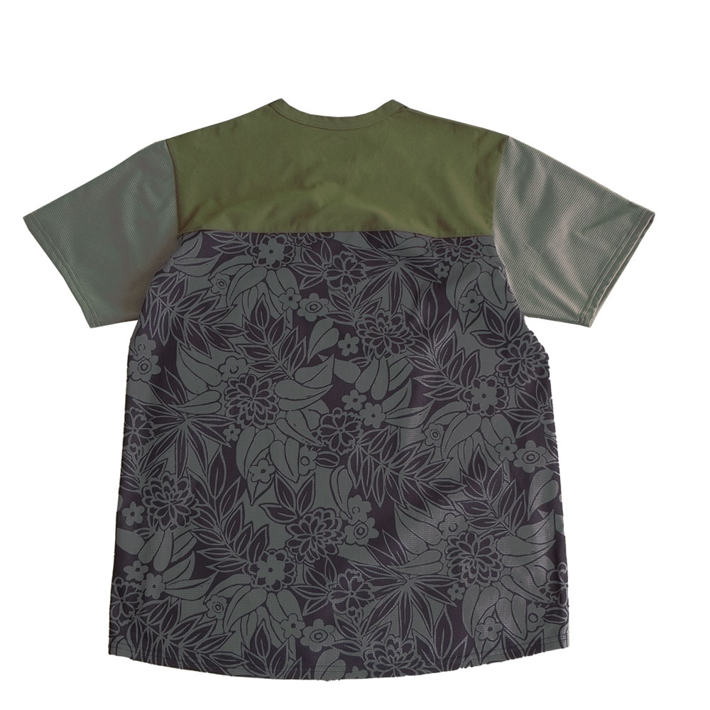 LEAF T-SHIRT