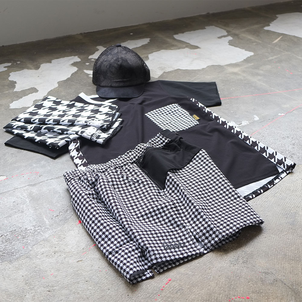 HOUNDSTOOTH T-SHIRT