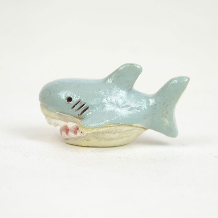 サメ 7月22日ご購入 取り置きです。 サメグッズ】ぬいぐるみ型リール付パスケース / サメ | 気仙沼