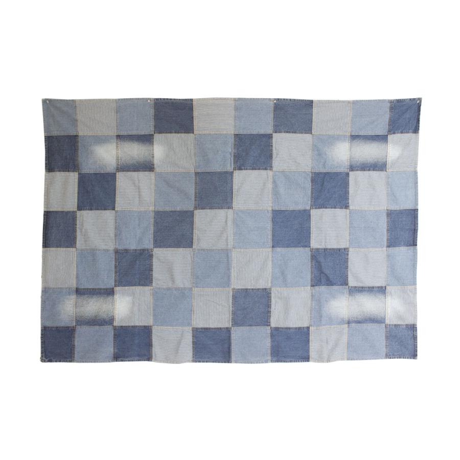 リメイクデニム パッチワークざっくりマルチカバー こたつがけ 200✖️200 リメイクデニム パッチワークざっくりマルチカバー こたつがけ