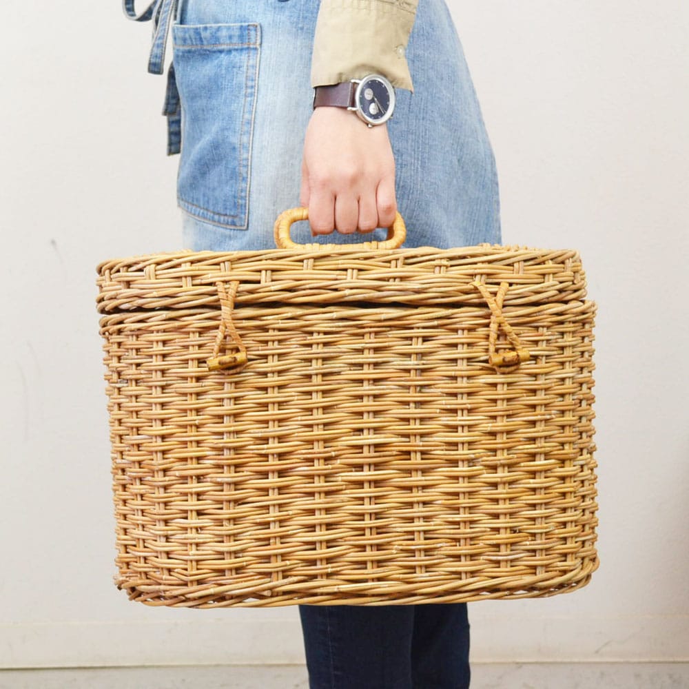 ������� �Х˥ƥ��Х����å� �����Х� L ������ܥå���