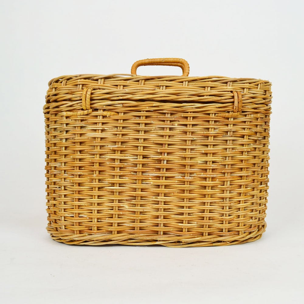 ������� �Х˥ƥ��Х����å� �����Х� L ������ܥå���