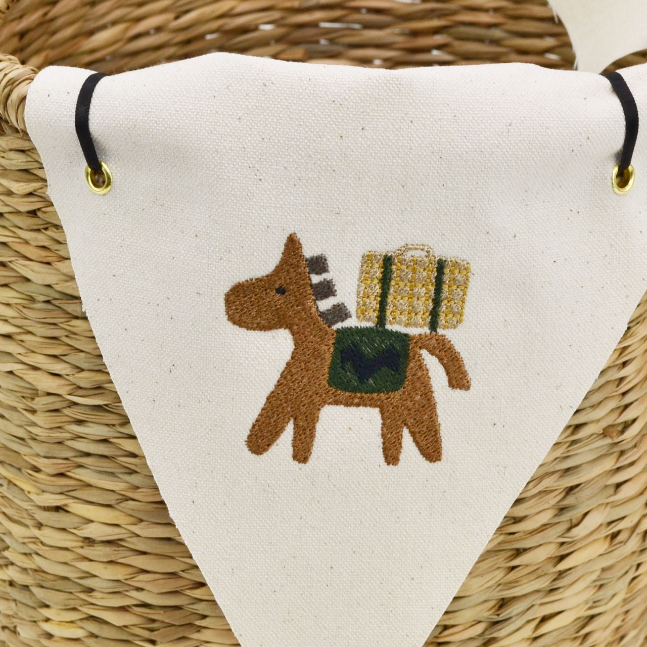 �ɽ��ե�å��Х����å�UMA �֥饦��ۡ������� �����Хå�