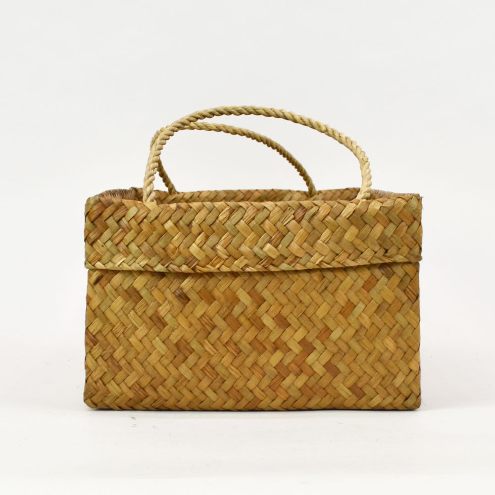 ������ �����塼 ����դ� ��Ǽ���� �ѷ� L ���� �ͳ�