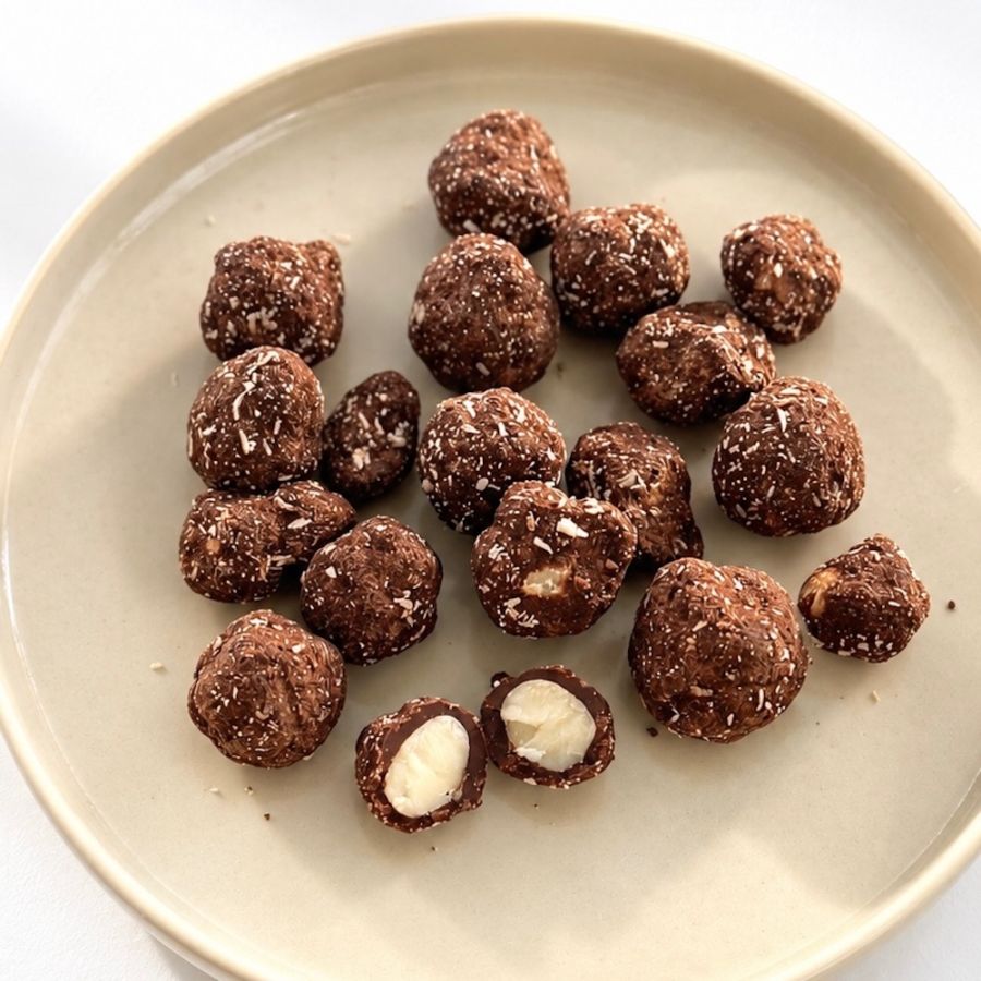 MACADAMIA CRUNCH